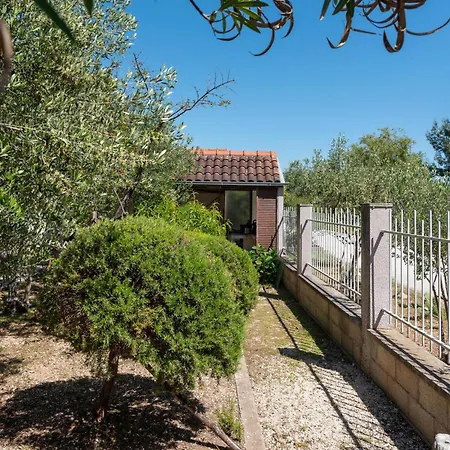 Kitica By Interhome 3*