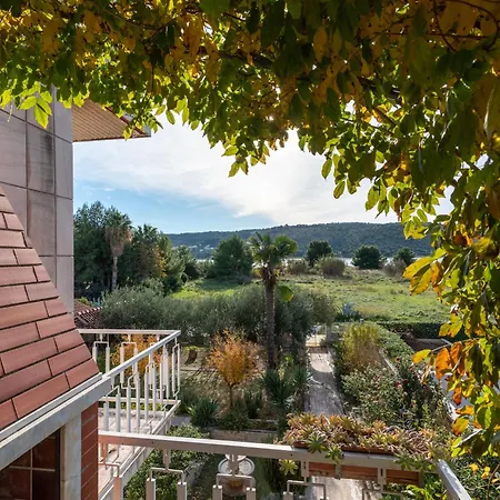 Kitica By Interhome 3* Trogir