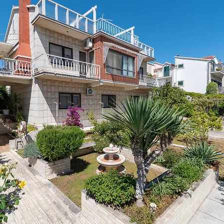 Kitica By Interhome 3* Trogir